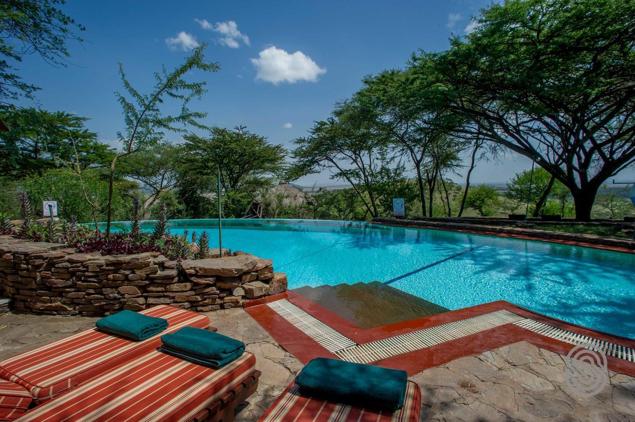 Serengeti Serena Safari Lodge Exterior foto