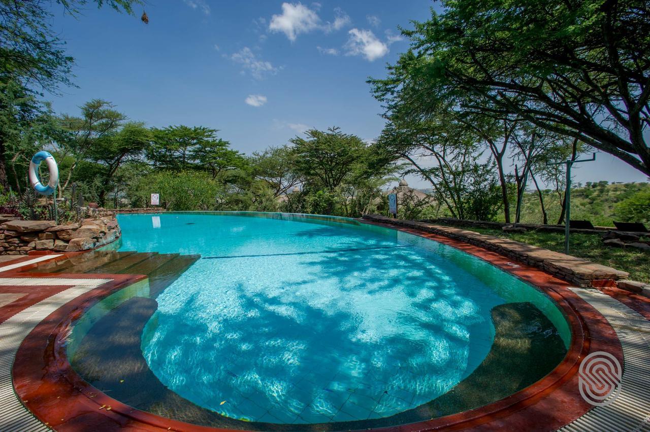 Serengeti Serena Safari Lodge Exterior foto